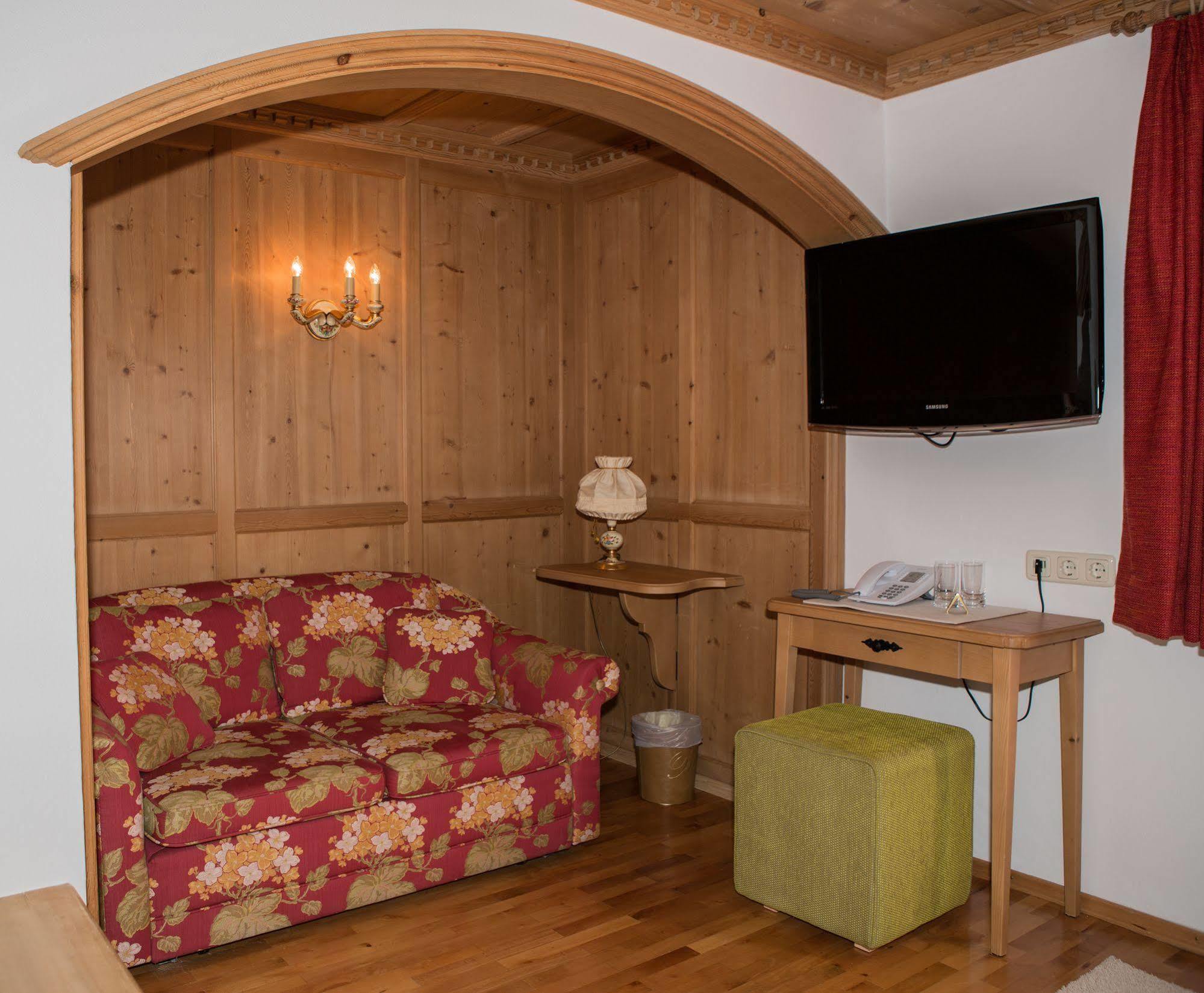 Chalet Brunnenhof Σανκτ Αντόν αμ Άλμπεργκ Εξωτερικό φωτογραφία